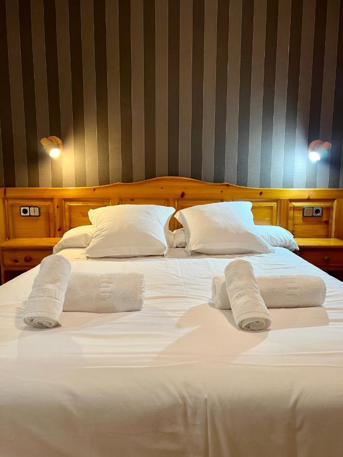 Hotel Eriste Zewnętrze zdjęcie